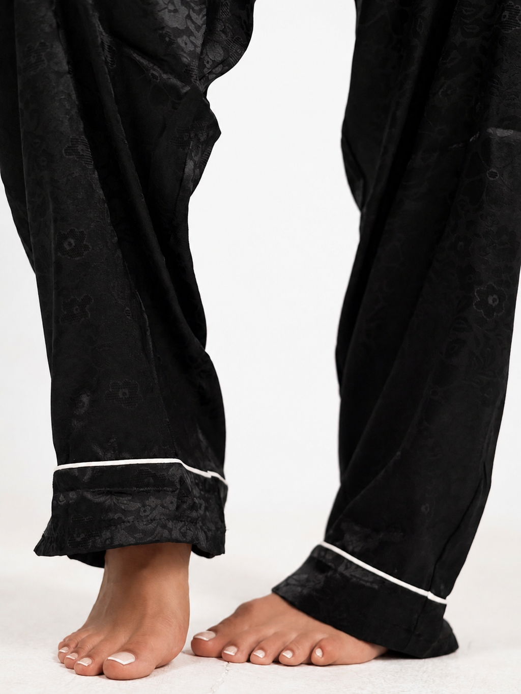 Signature set in Black